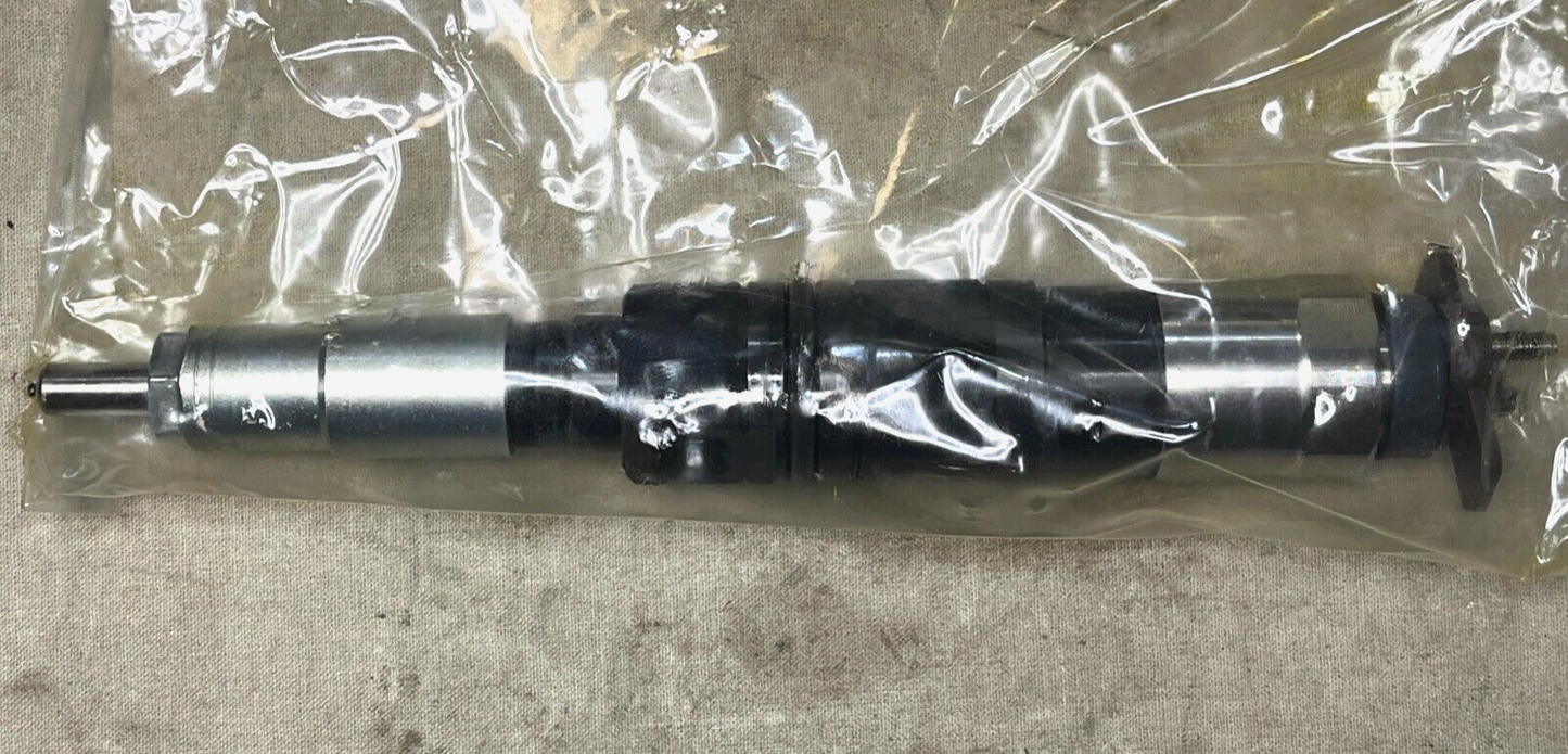 M1 MEDIUM TRACTOR DEERE RE537541 FUEL INJECTION NOZZLE PART KIT 2910-01-571-8432