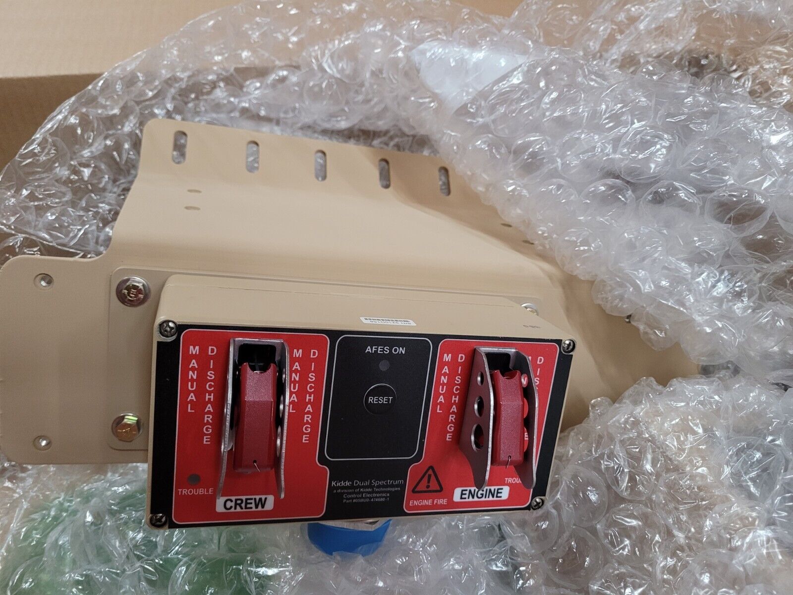 MRAP ENGINE FIRE SUPPRESSION CONTROL SYSTEM 3684188C92 422658 6350-01-565-3815