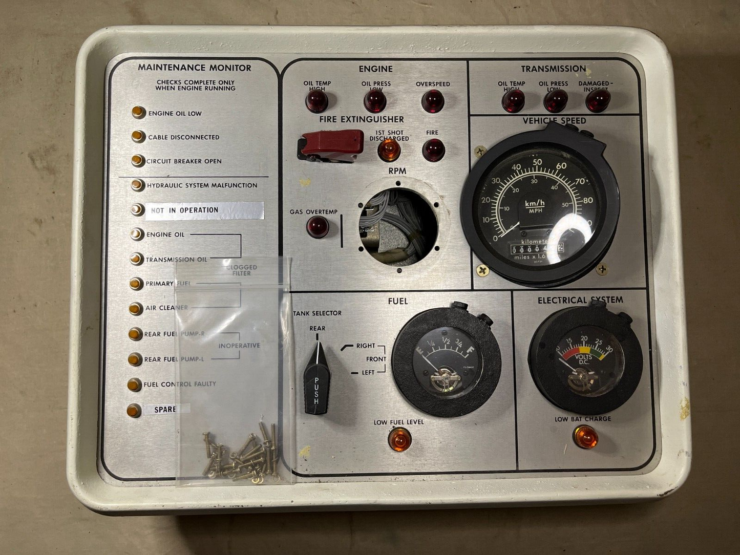 M1A1 ARMORED TANK VEHICULAR OPERATION PANEL 12325428 2510-01-179-7523 NOS