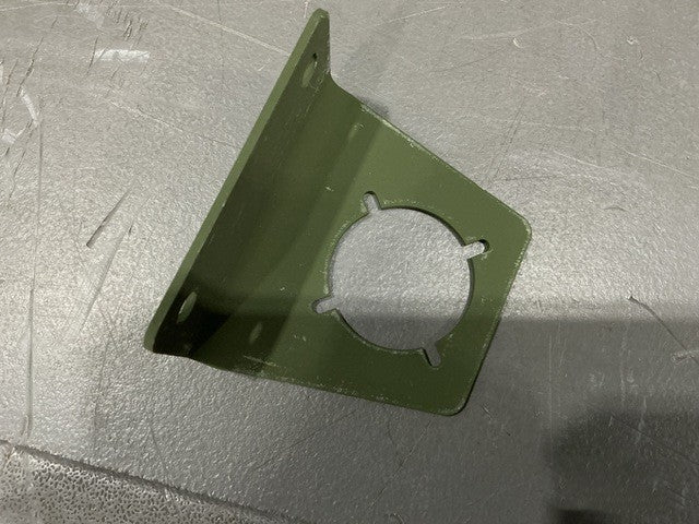 Angle Bracket 12422211 NSN 5340-01-470-7074 - photo 2