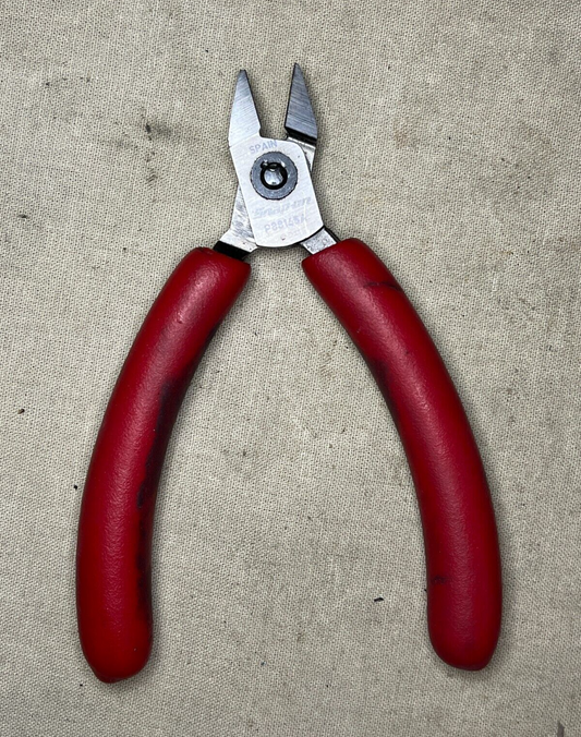SNAP-ON SPAIN P88145 RED 7" SEMI-FLUSH PLIERS DIAGONAL CUTTING 5110-01-673-8287