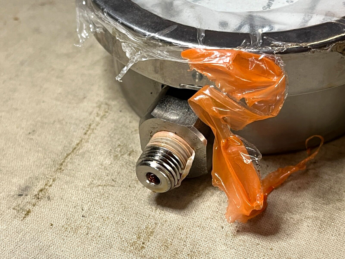 ADVANCE MFG.CO AH1043-34 LOW PRESSURE GAGE ASSEMBLY NSN 5220-01-060-4105