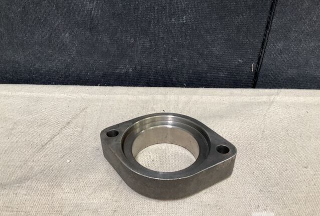 INTERNATIONAL 3824339C1 One Spacer L20D NAVISTAR MAXXPRO NOS  5365-01-566-6064