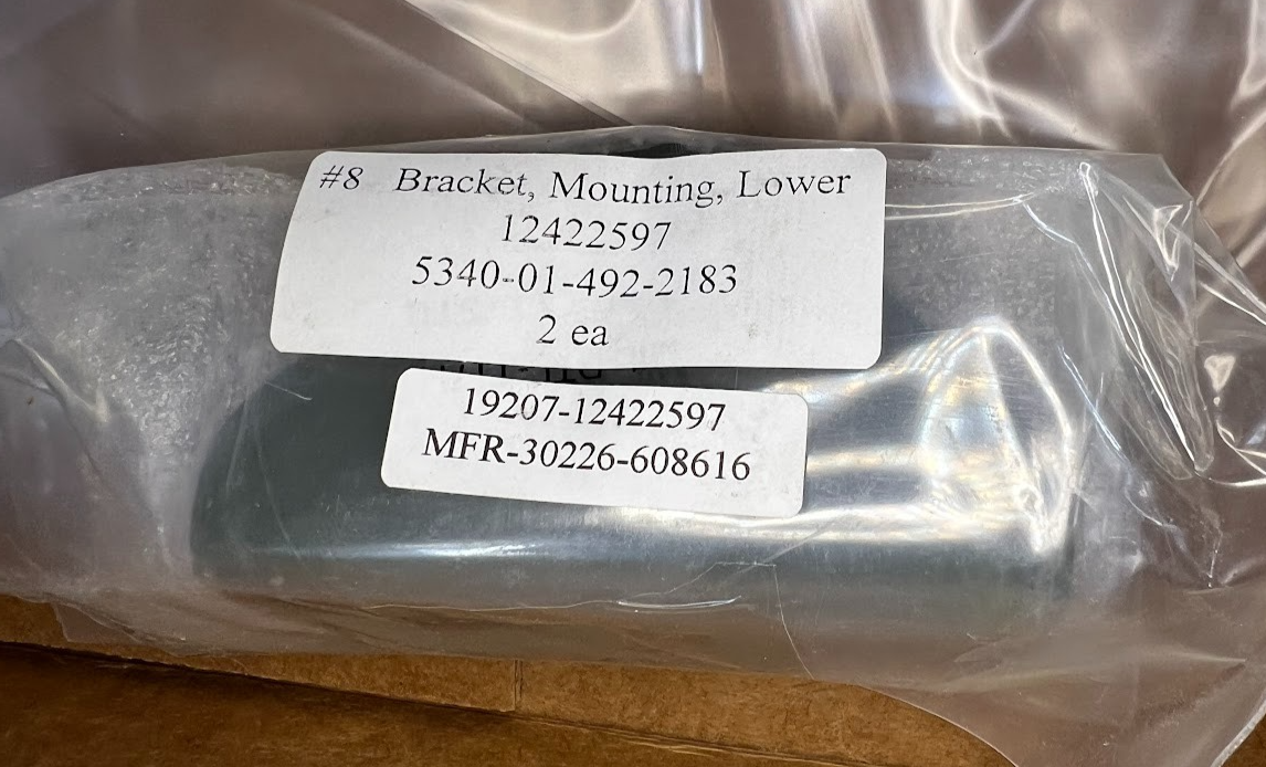 Mount Bracket 12422598-002 NSN 5340-01-492-1792 - photo 3
