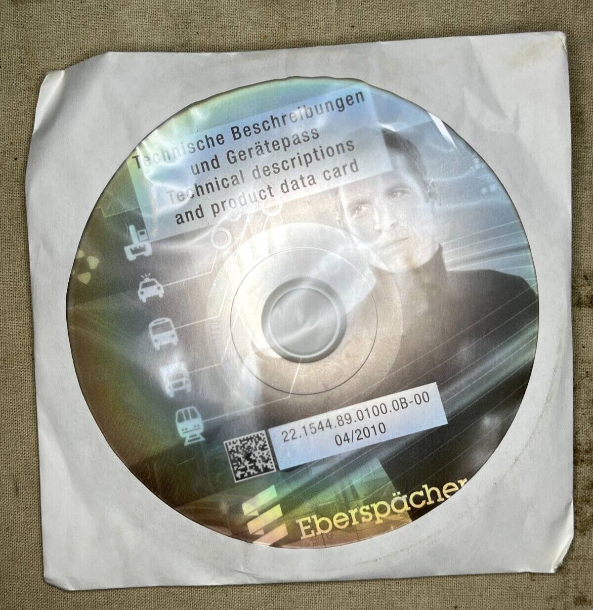 EBERSPACHER AIRTRONIC 327369CC HEATER & FUEL PUMP 40W 24V 4KW 252113050000 NOS