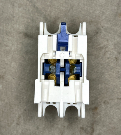 TELEMECANIQUE/SCHNEIDER CONTACT BLOCK AUXILIARY LADN20 038388 15124490151 USA