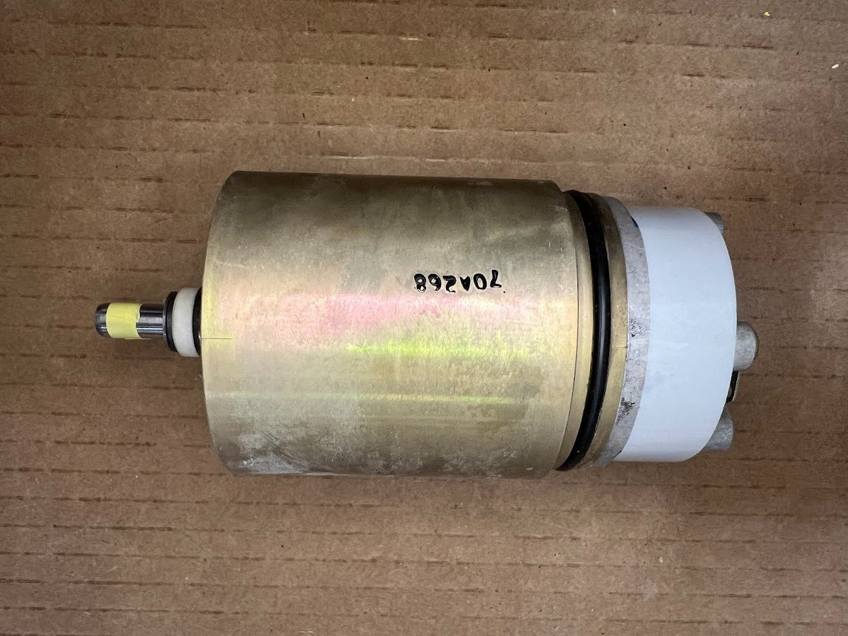 Motor 70A268 NSN 6105-01-137-5110