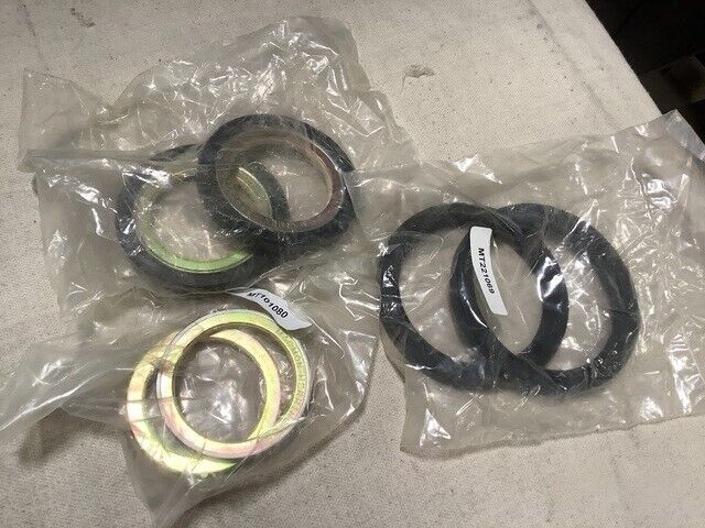 GENUINE GENERAL DYNAMICS 1002601 REPAIR AXLE HUB KIT FITS MRAP JEERV 4X4 EOD