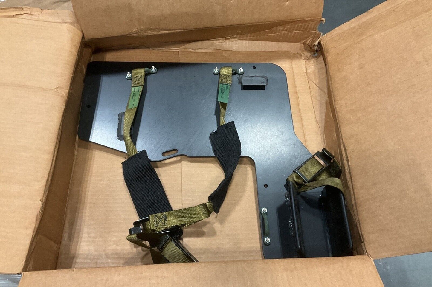 MILITARY HMMWV M1043 12340179 Armament Tripod Front Mount 5595632