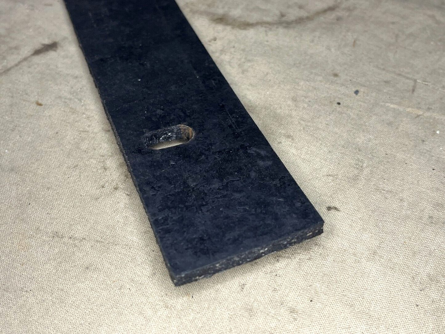 M60 COMBAT TANK 12489505 MOUNTING PLATE TOP CLOSURE 5340-01-548-1513 NOS