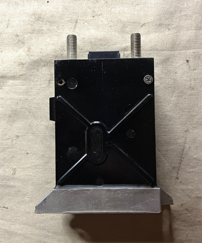 REMOTE CONTROL M83383/02-10 CIRCUIT BREAKER 400 HZ 115V 60 AMP 5925-01-321-1389