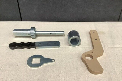 GENUINE NAVISTAR DEFENSE 3113725C91L 3113725C92 LH COMBAT LOCK KIT FITS MRAP