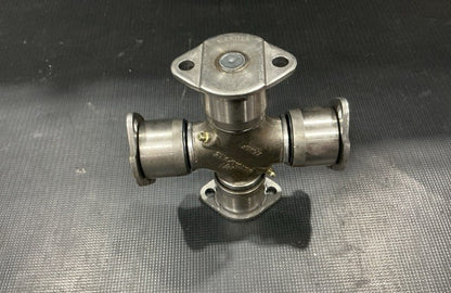 Universal Joint M915A2 NSN 2520-01-325-6405 - photo 4