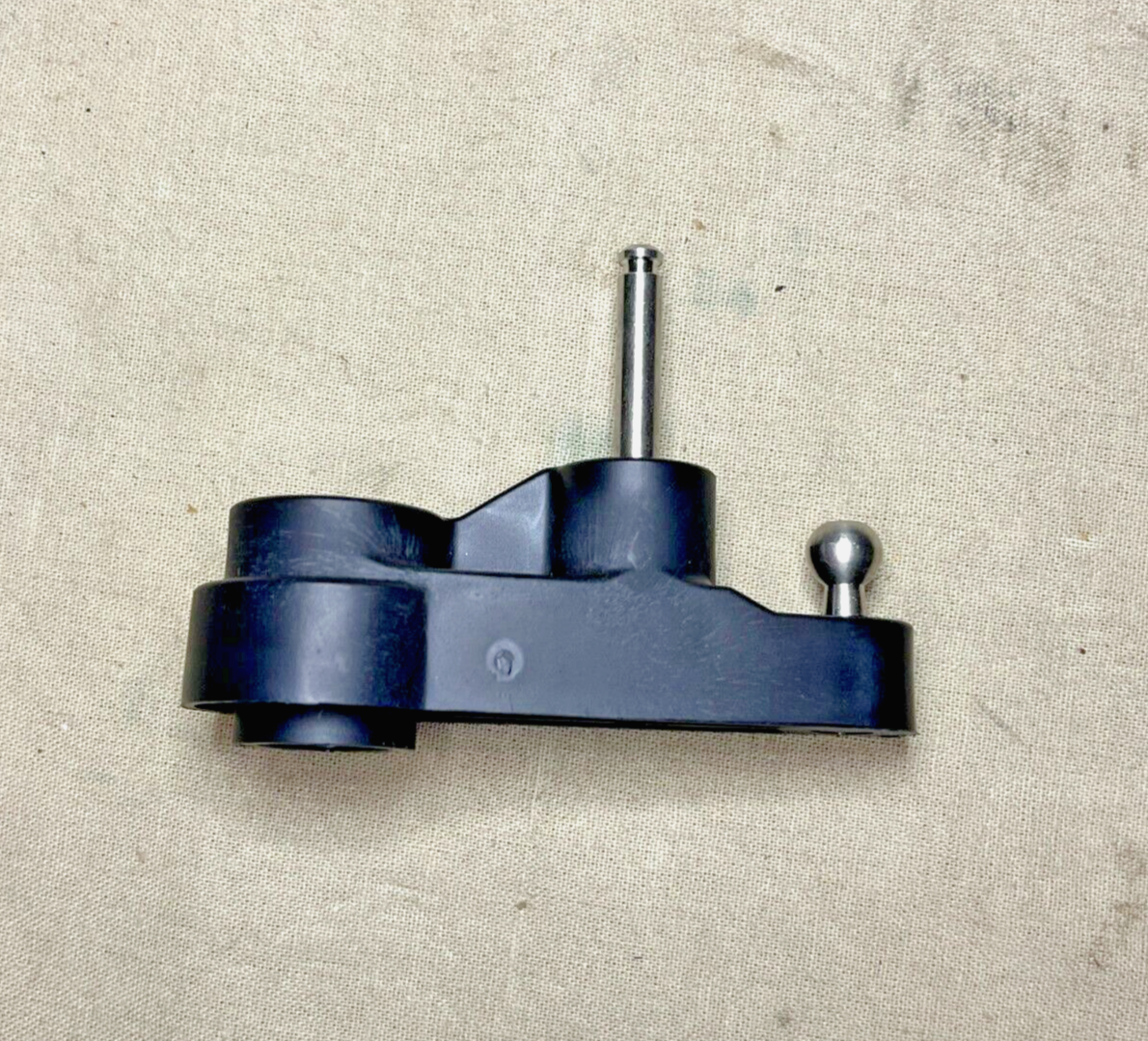 RIGID CONNECTING LINK, THROTTLE LEVER & PIN ASSY 5005187 3040-01-575-3417