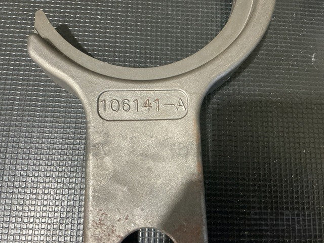 Shifter Fork P-19R NSN 2520-01-144-8603 - photo 3