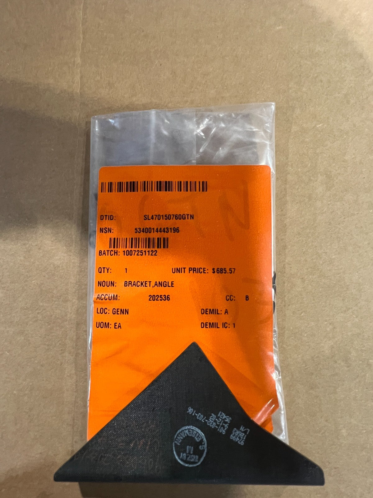 Angle Bracket V-22A NSN 5340-01-444-3196 - photo 2