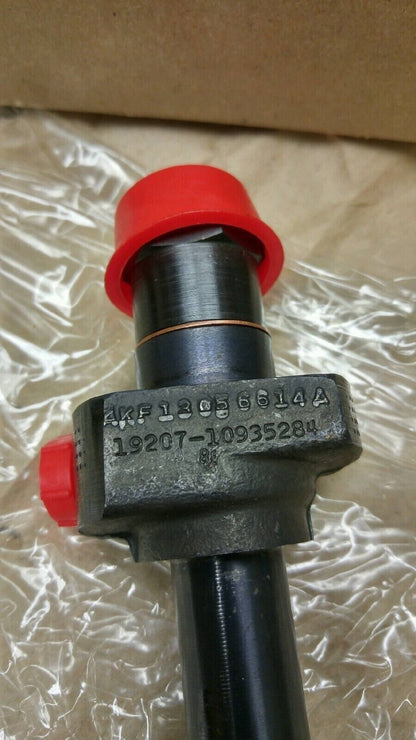 GENUINE OEM M35A2 M54 FUEL INJECTOR NOZZLE MULTIFUEL 10935284 MILITARY ONE HOLE