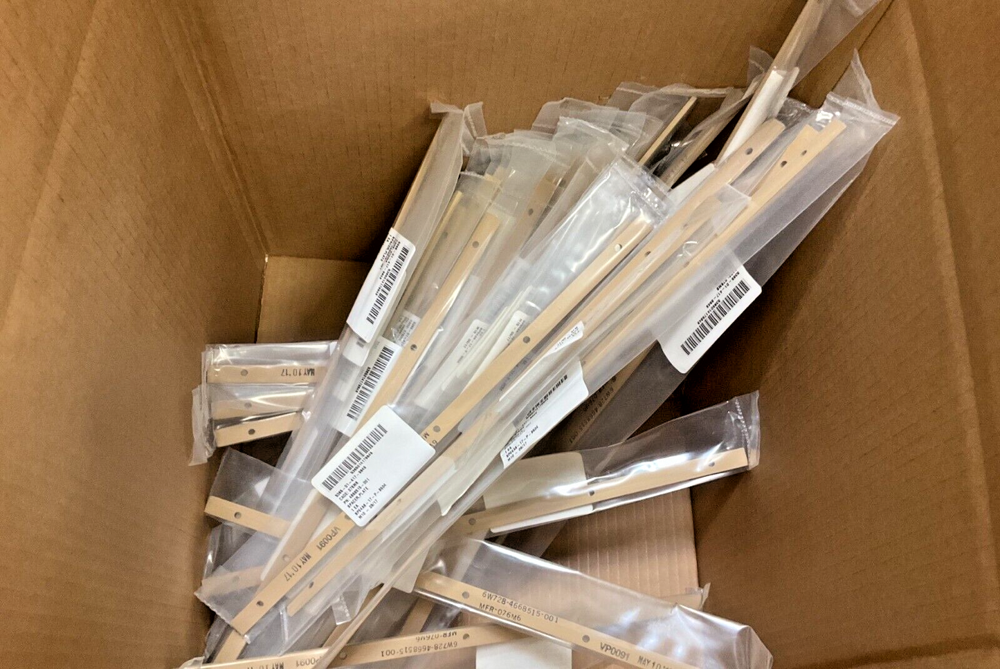 1EA M998 HMMWV BAE SYSTEMS 4668515-001 PLATE SPACER 4668515 5365-01-417-9849