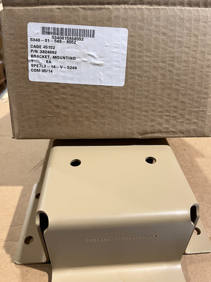 Mounting Bracket 3824662 NSN 5340-01-586-8552 - photo 3