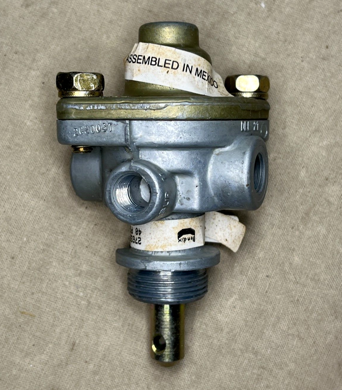 BENDIX 276581 PROPORTIONING & WA BRAKE VALVE 276581N 690091 2530-01-242-4710 NOS