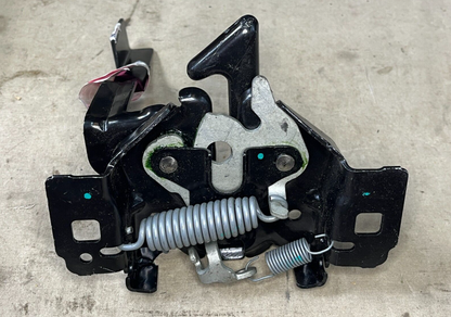 HOOD LATCH ASSEMBLY SUPER DUTY FORD MOTOR 768085 4C3Z-16700-AA NOS