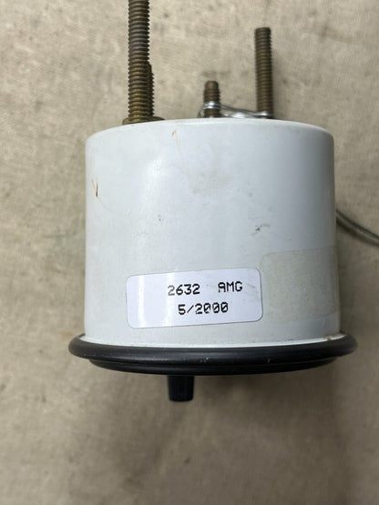 GAGE AUTO METER 2632 CALIBRATED Z-SERIES ANALOG CLOCK 5/2000 2 1/16" NOS