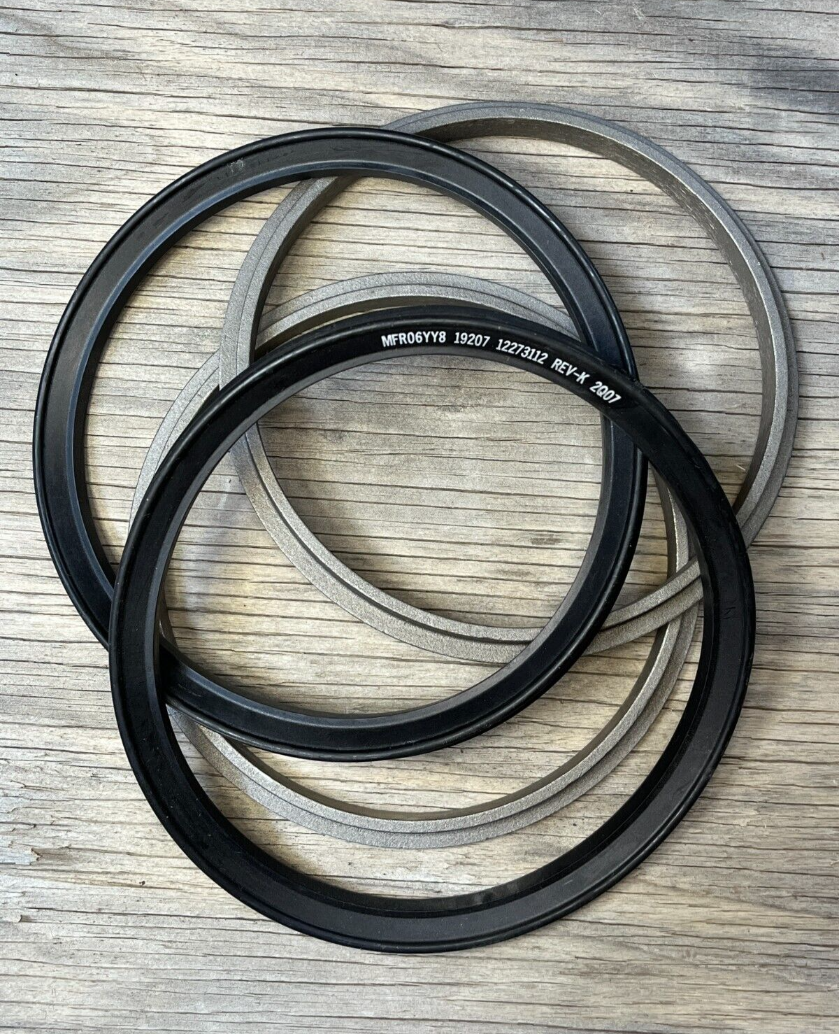 M1 ABRAMS CATERPILLAR PLAIN ENCASED SEAL 132-0513 12273112 5330-01-065-6208