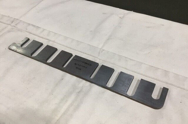 BAE SPECIAL SHAPED SPACER LAMINATED SINGLE SHIM HULL 4299232 5365-01-576-5121