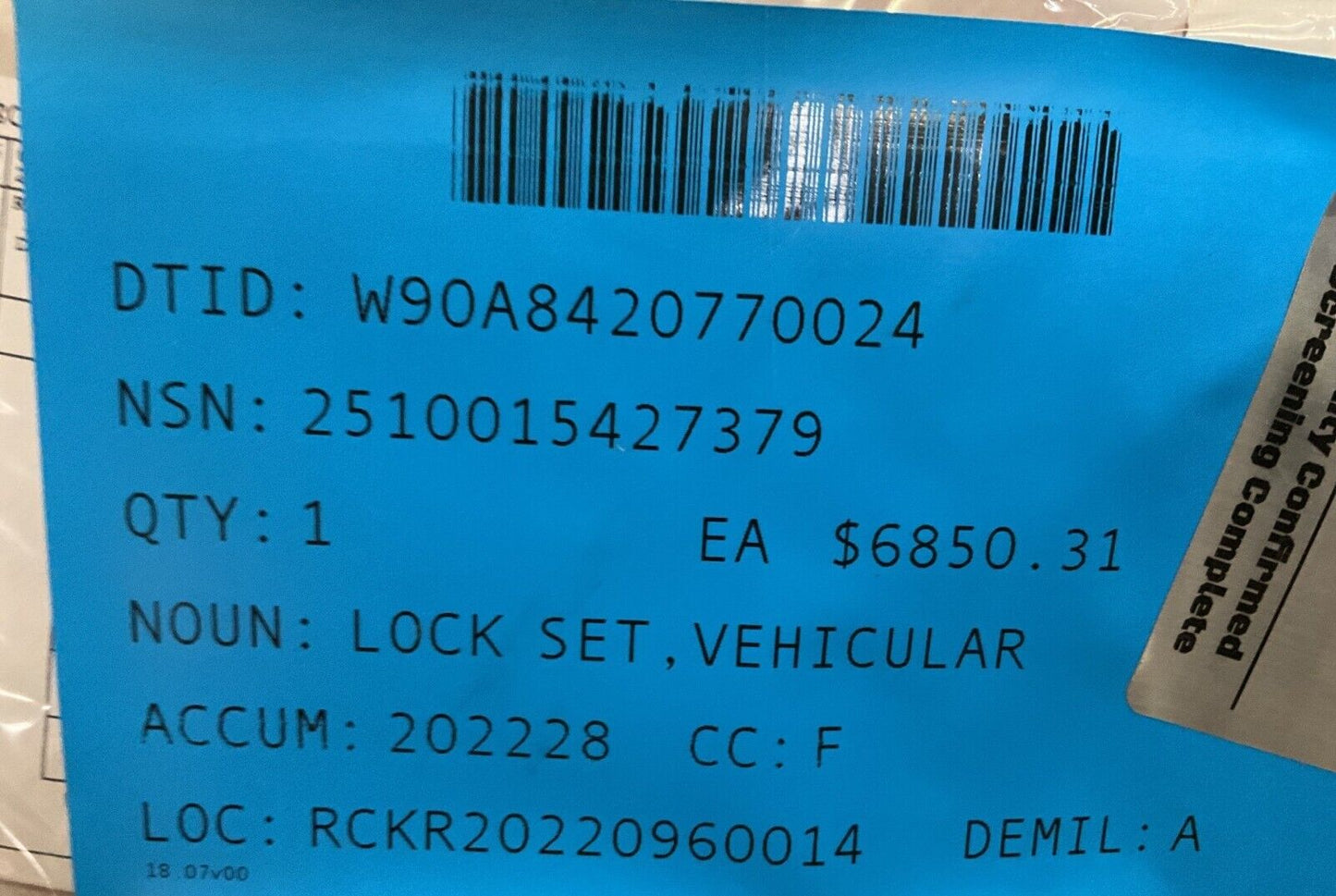 HUMMVEE BAE 6433393-01M1 VEHICULAR DOOR LOCK SET 4660944 2510-01-542-7379