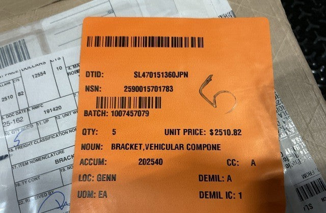 Bracket 7001499 NSN 2590-01-570-1783 - photo 3