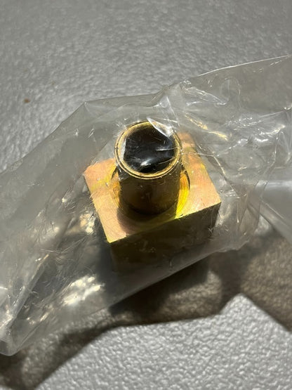 Pipe Plug M88A2 NSN 4730-01-438-7926 - photo 3