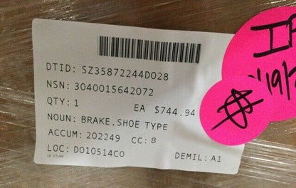 MILITARY TRUCK, TRACTOR OSHKOSH BRAKE SHOE ASSY 3596012 331226 3040-01-564-2072