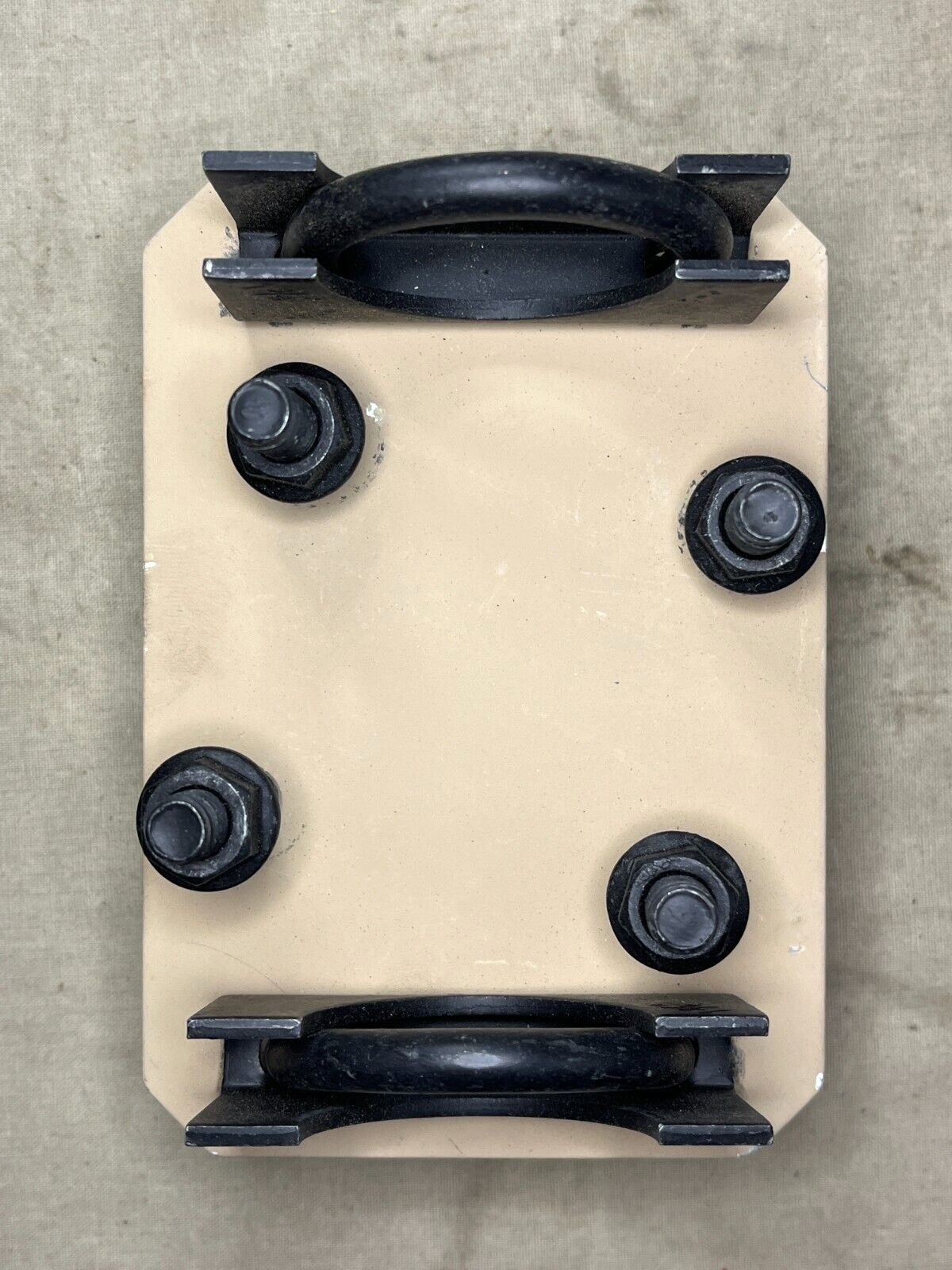 NEW MRAP-MATV PIPE CLAMP ASSEMBLY 0903234028-1 0903234028 5340-01-586-0797