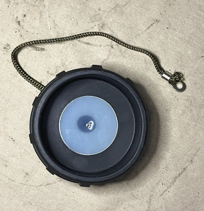 M-113A1 M-113A2 M-113A3 DUST & MOISTURE PROTECTIVE CAP 1231422 5340-01-316-1624