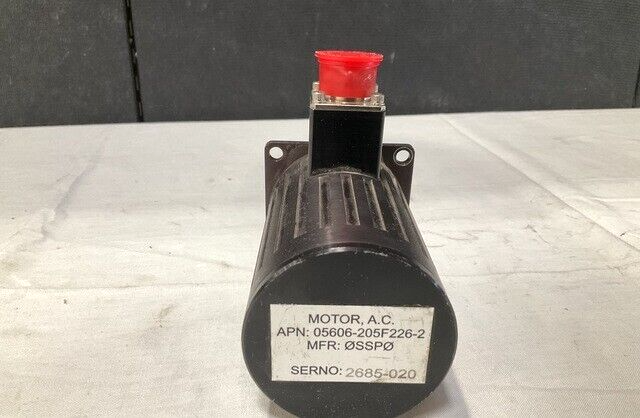 GENERAL DYNAMICS 205F226-2 ALTERNATING CURRENT ELECTRIC MOTOR 6105-01-336-9135