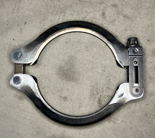 GROOVED CLAMP COUPLING 4054021 4020642 2320-275 5342-00-395-7392 NOS