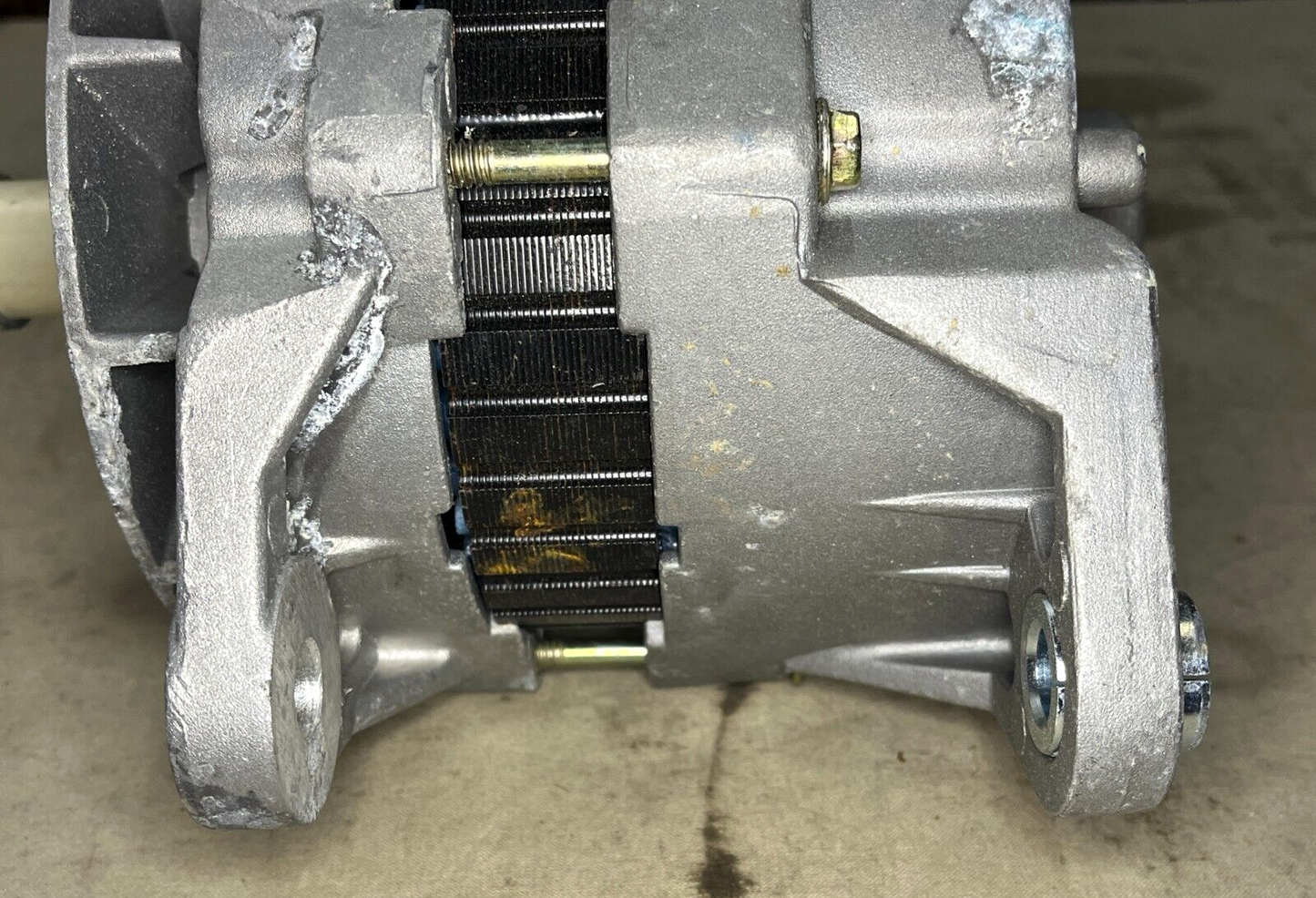 FORKLIFT 1000M TRUCK 19010111 ALTERNATING CURRENT GENERATOR 6115-01-440-7397