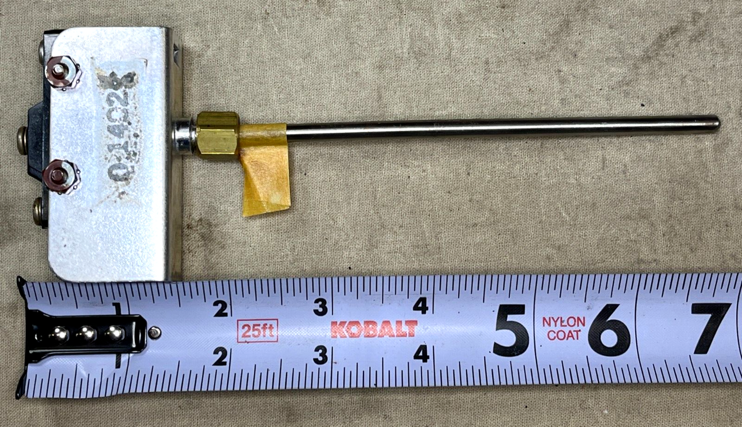 HEMTT BFVS AVLB Q-1402 SENSITIVE SWITCH FLAME 8376101 B-4275G2 5930-00-475-5537