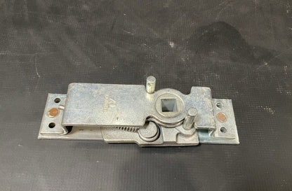 Door Latche 4002893 NSN 2540-01-578-6678 - photo 2