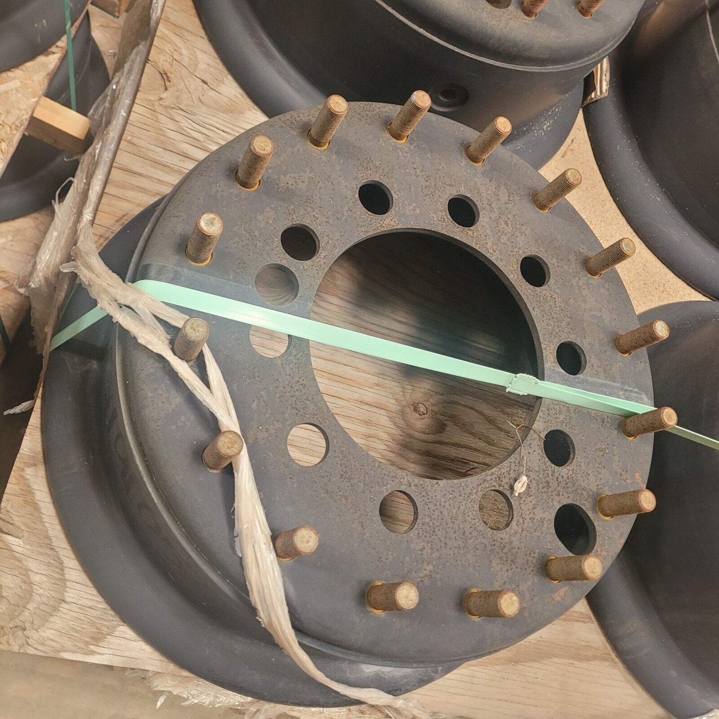 GENUINE MILITARY HEMMT TRUCKS 5HE16 05-15091-00 INNER WHEEL HALF RIM NOS