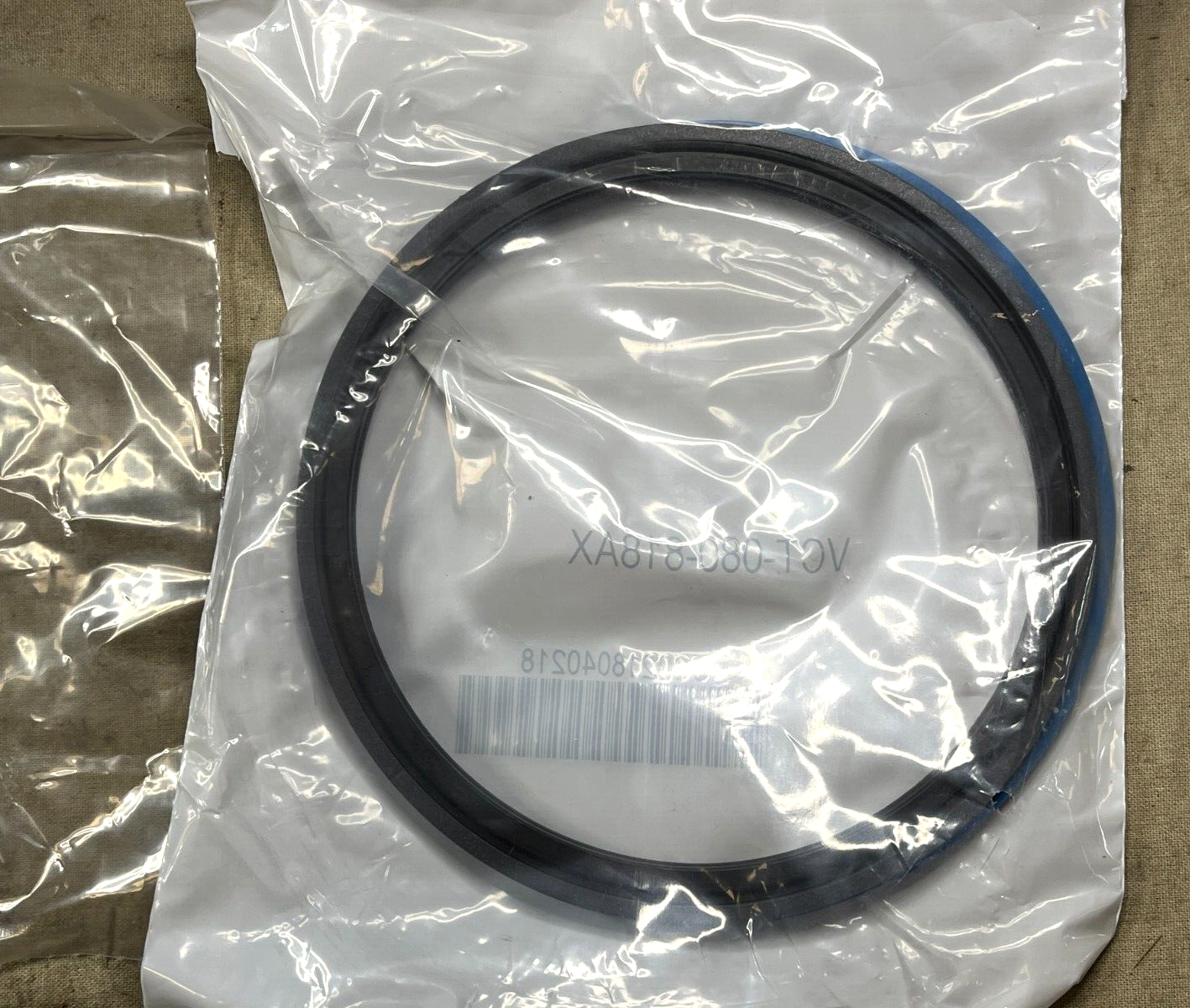 5330-01-653-7734	CYLINDER SEAL REPAIR KIT EP-0002722SK