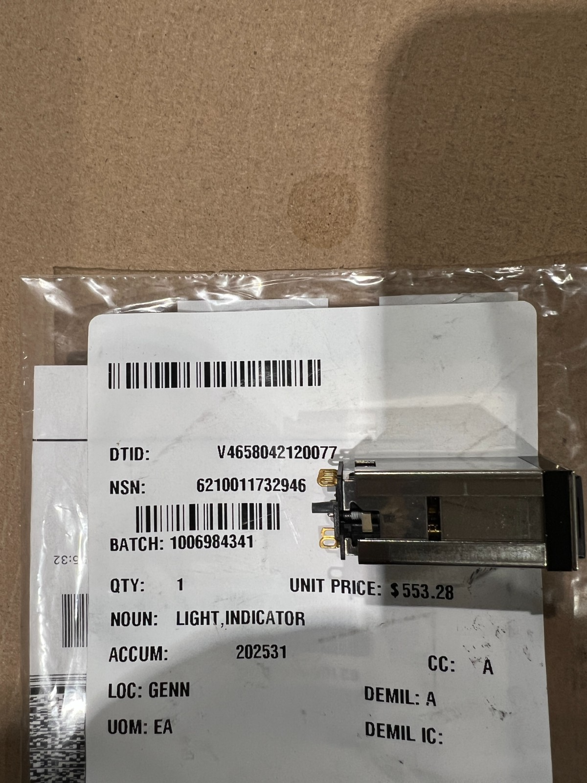 Indicator Light 8154879-12 NSN 6210-01-173-2946