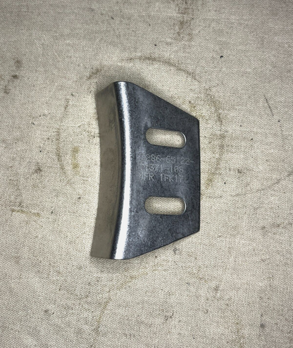 HELICOPTER CH-53A/D/E, MH-53E 65122-11371-108 MOUNTING BRACKET 5340-01-406-2338