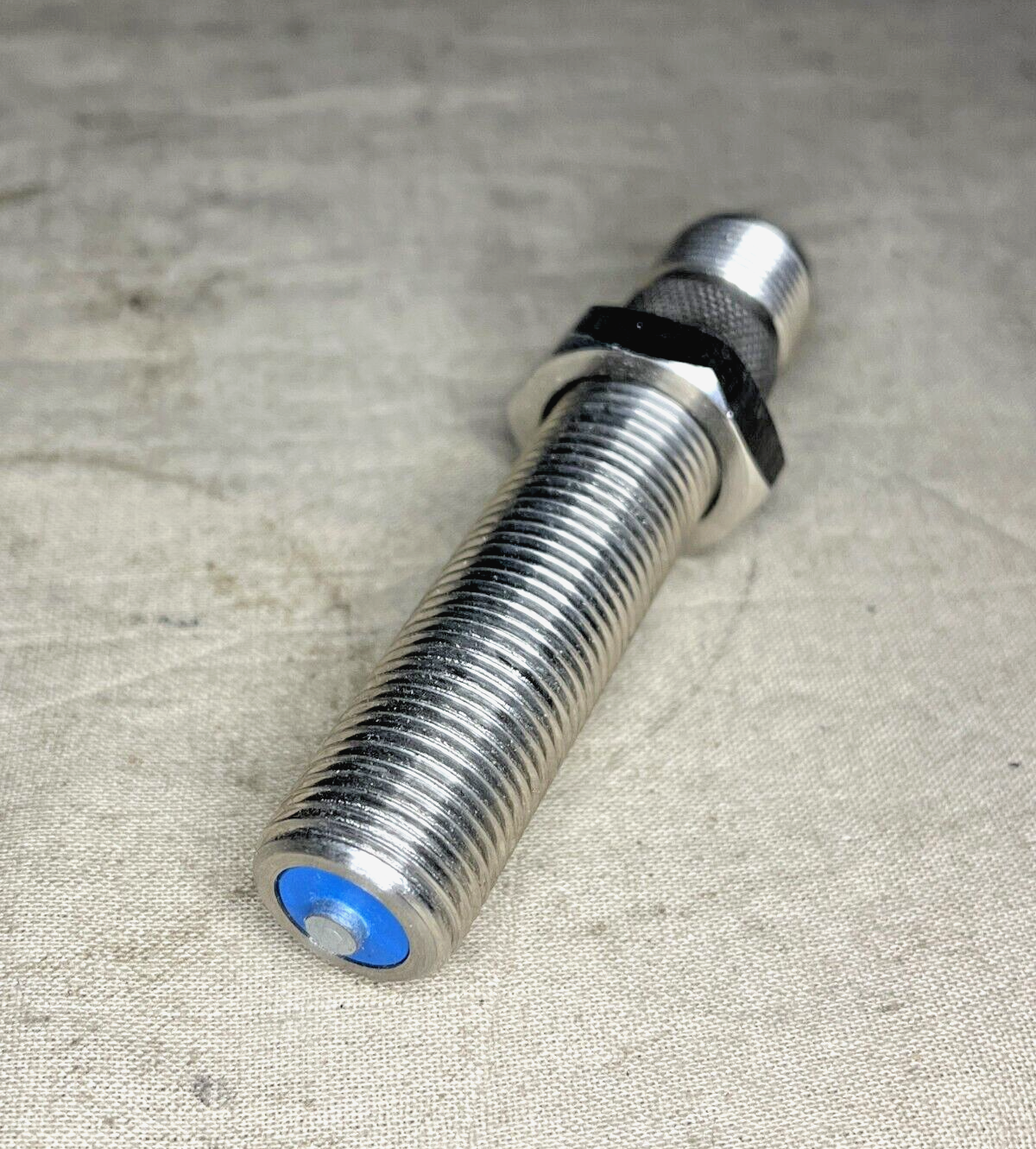 GENUINE CUMMINS 04-20147 DIESEL ENGINE SPEED SENSOR A026G499 2815-01-597-2562