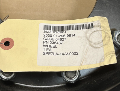 HYSTER H60-XL-MIL FORKLIFT 236437 RIM WHEEL TIRE 650X10 13591 52530-01-296-9814