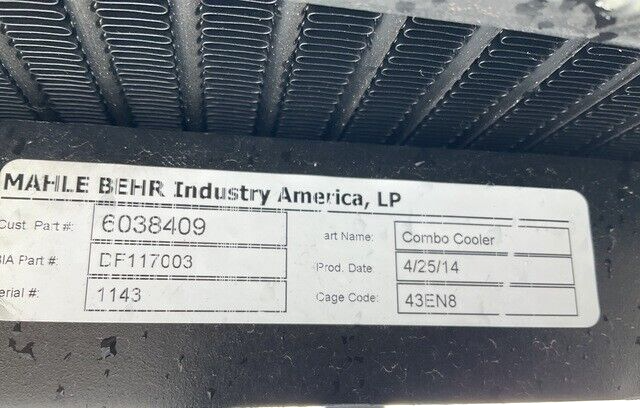 M998 HMMWV MAHLE BEHR 6038409 ENGINE LUBRICATING OIL COOLER 2930-01-566-7785