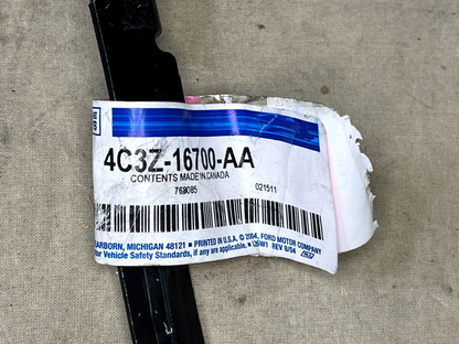 HOOD LATCH ASSEMBLY SUPER DUTY FORD MOTOR 768085 4C3Z-16700-AA NOS