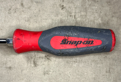 SNAP-ON SHD6R RED 5/8'' 17/16'' HANDLE FLAT TIP SCREWDRIVER 5120-01-563-1451