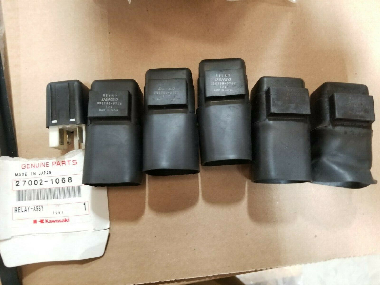 24I20 Kawasaki Mule 2510 2000 Relay 27002-1068 LOT OF 6 USED AND NEW