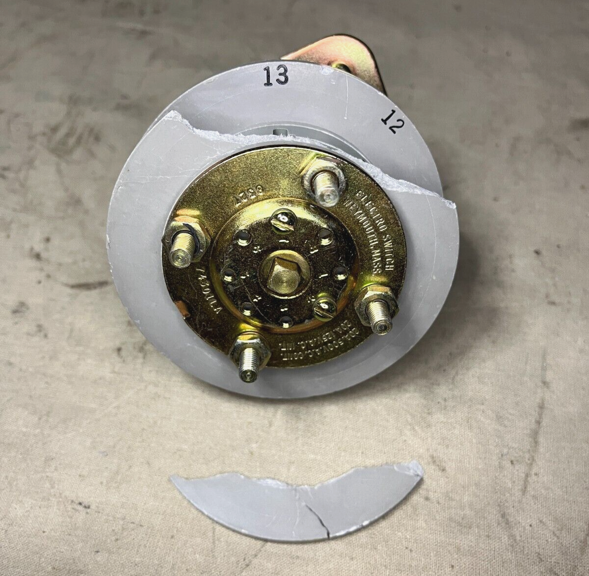 SUBMARINE OHIO CLASS SSN 74301-LA ROTARY SWITCH 1664C90H01 5930-01-062-9324 NOS